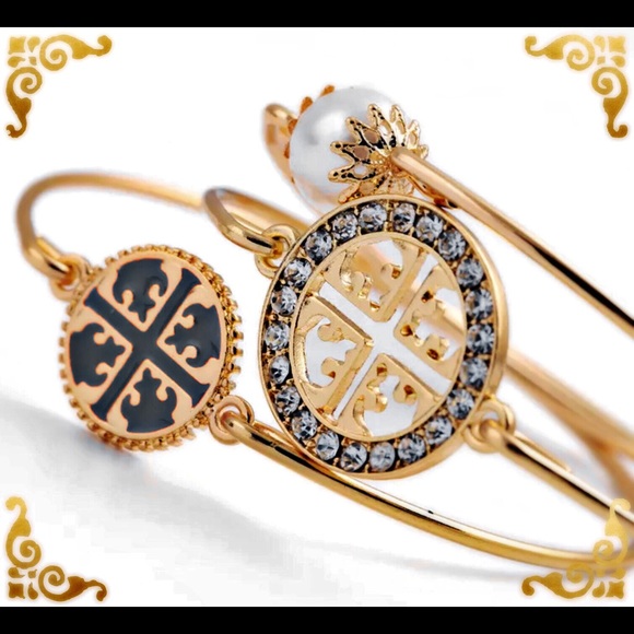 3 Gold Bracelets with Rhinestones and Pearl - Picture 2 of 2